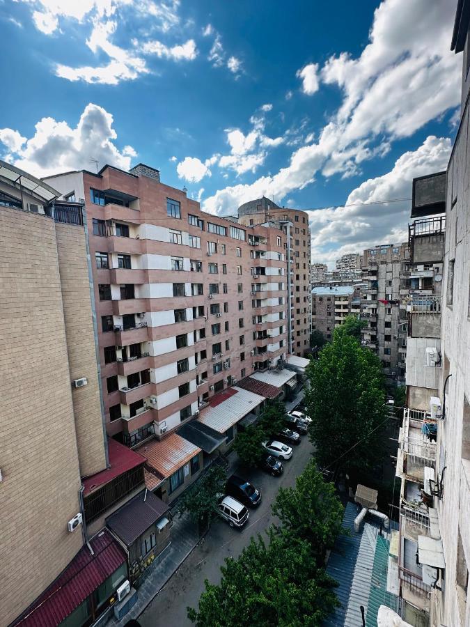Suite Apartment On Pushkin Street Erévan Extérieur photo